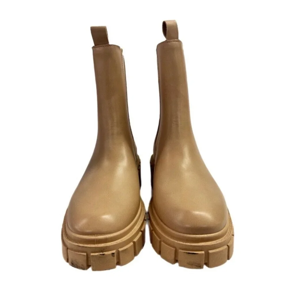 Qupid Puro-10 Chelsea Boots Chunky Heel SIZE 8 NWOT - Picture 2 of 8